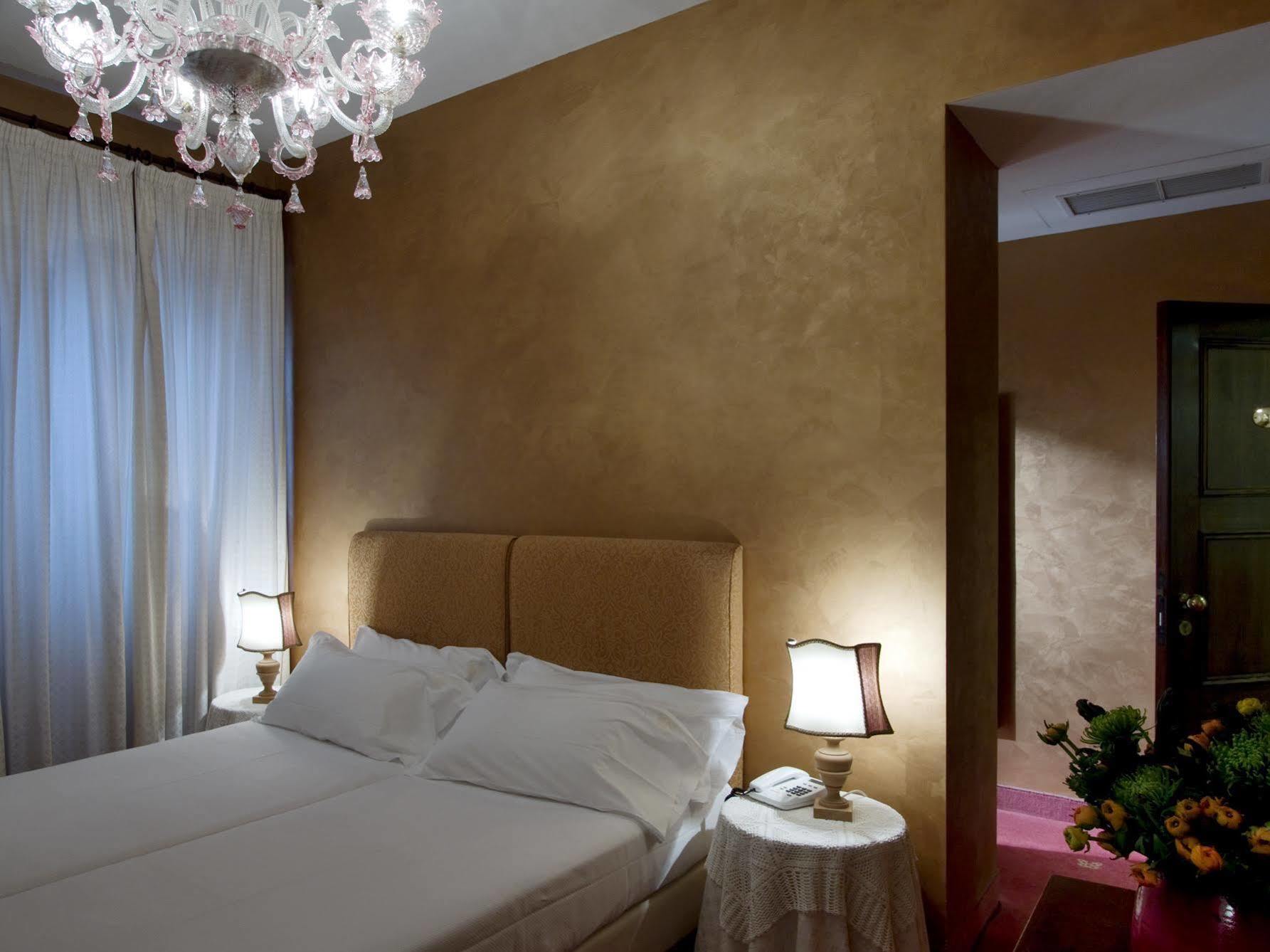 Hotel Columbia Řím Exteriér fotografie